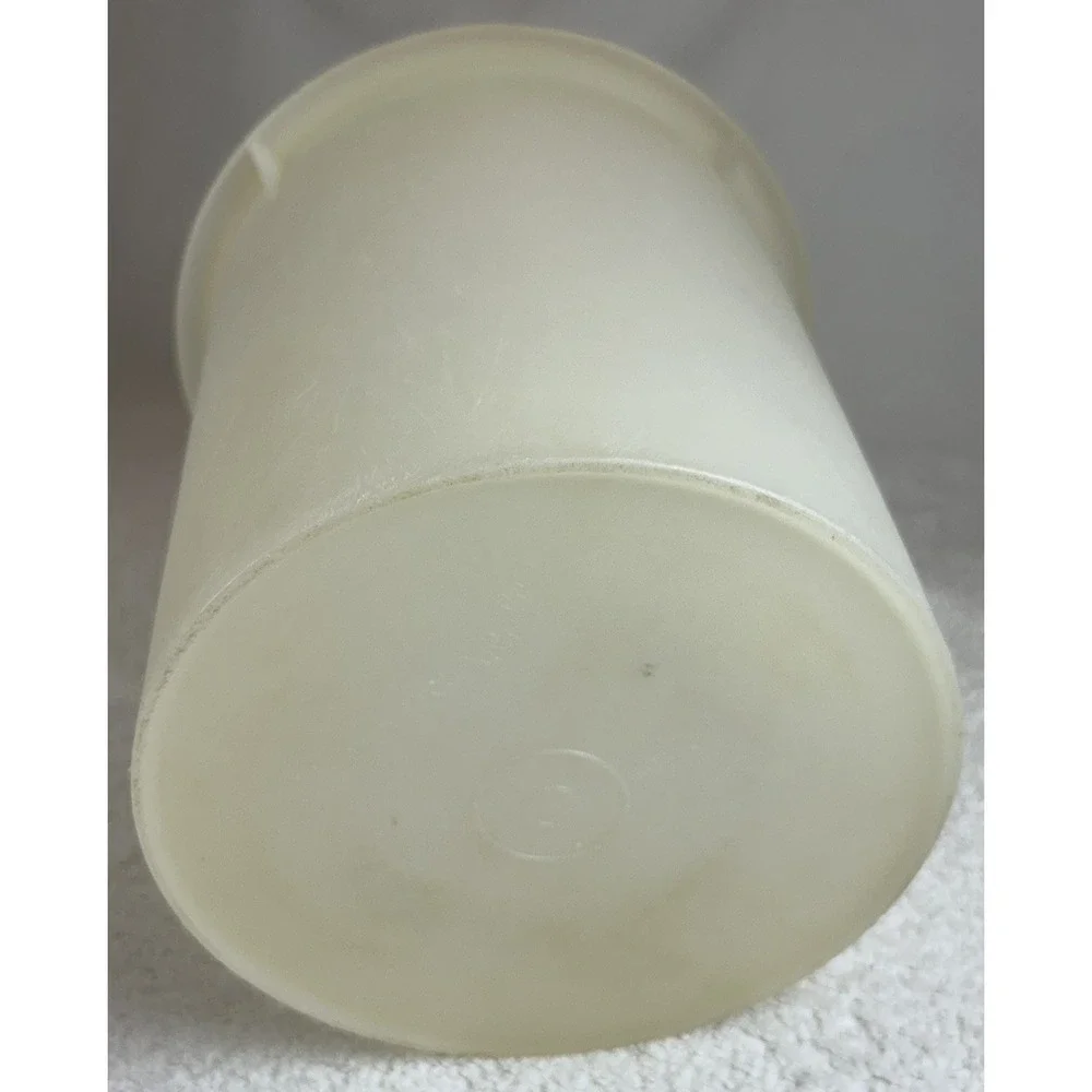 Vintage Tupperware Jumbo 9 Qt Sheer Storage Canister Container w/Snap Lid